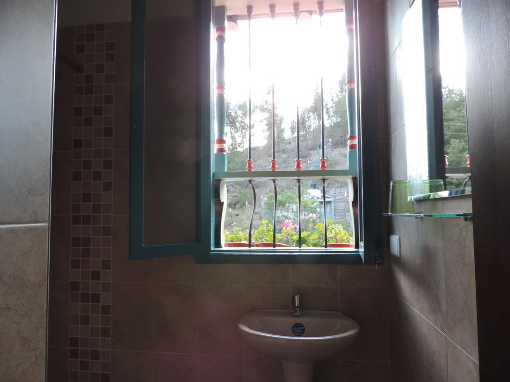 Hotel Los Geranios Duitama Phòng bức ảnh