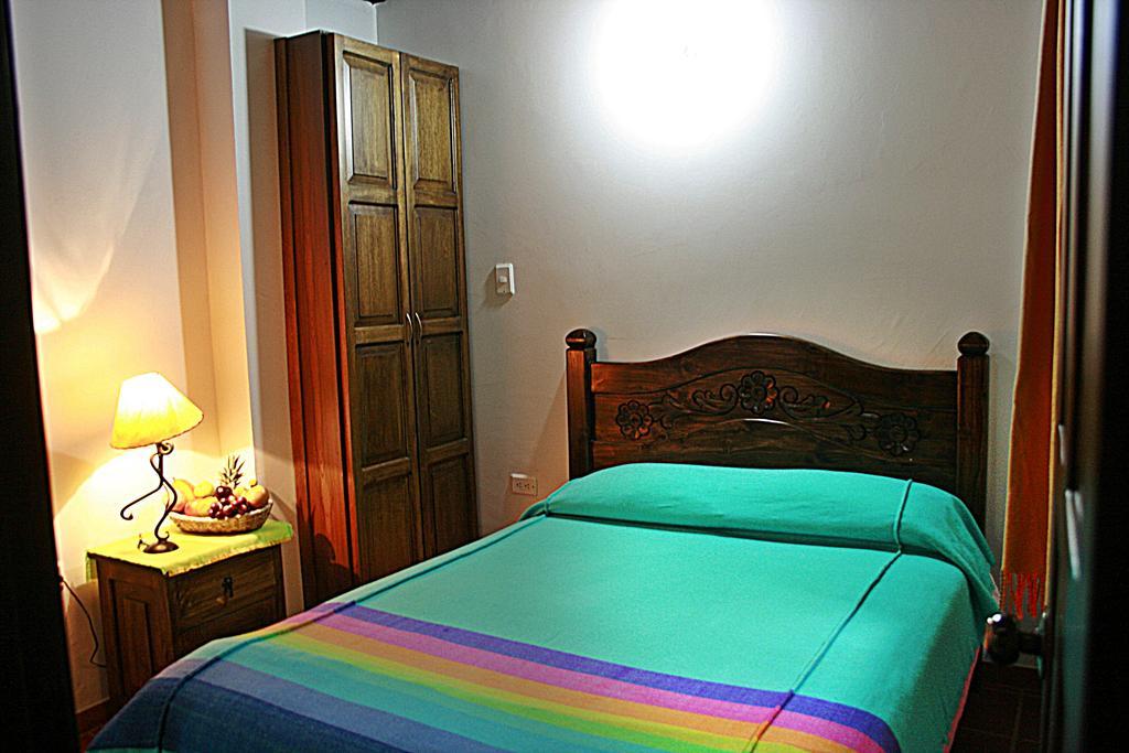 Hotel Los Geranios Duitama Phòng bức ảnh