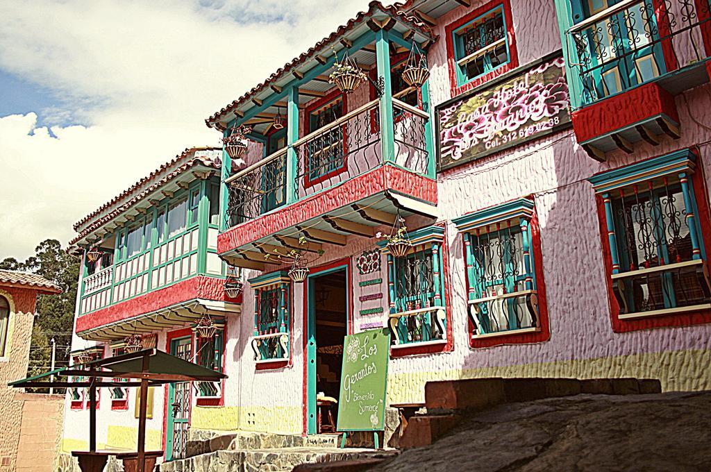 Hotel Los Geranios Duitama Ngoại thất bức ảnh